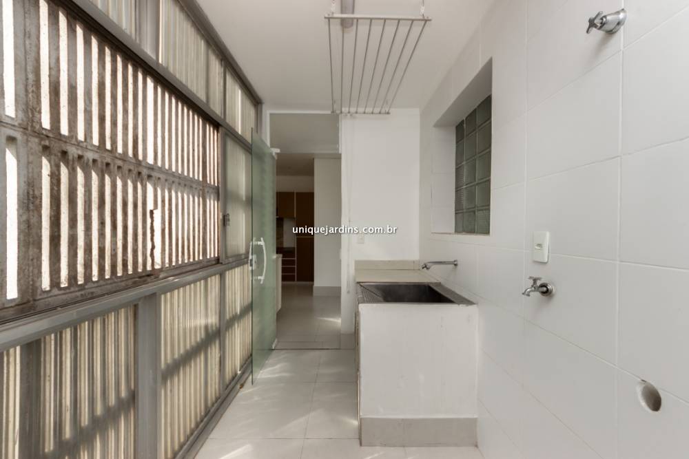 Apartamento à venda na Avenida Nove de JulhoItaim Bibi - 999-apartamento-itaim-bibi-sao-paulo-110123-0.jpg
