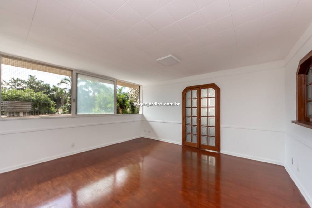 Apartamento à venda na Avenida Nove de JulhoItaim Bibi - 999-apartamento-itaim-bibi-sao-paulo-110124-8.jpg