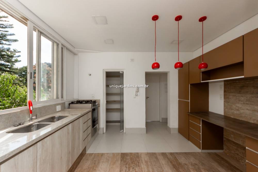 Apartamento à venda na Avenida Nove de JulhoItaim Bibi - apartamento-itaim-bibi-sao-paulo-110109-19.jpg