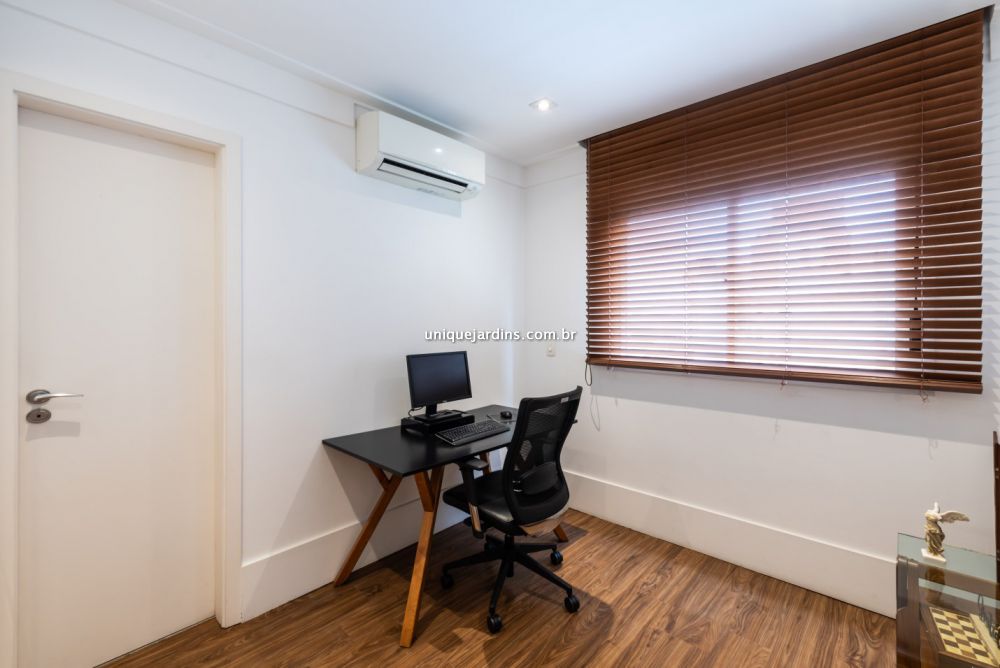 Apartamento à venda na Rua Doutor Guilherme BannitzVila Olímpia - 094632-18.jpg