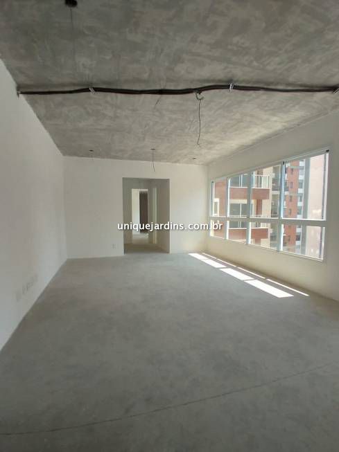 Apartamento à venda na Rua Doutor Renato Paes de BarrosItaim Bibi - 150927-0.jpg