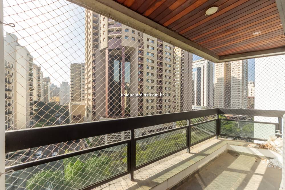 Apartamento à venda na Rua Bandeira PaulistaItaim Bibi - apartamento-itaim-bibi-sao-paulo-113150-1.jpg