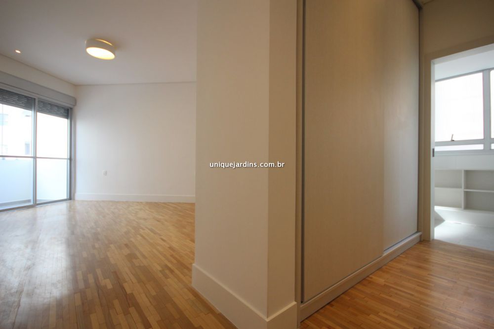Apartamento à venda na Avenida JuritiMoema - 999-134114-1.jpg
