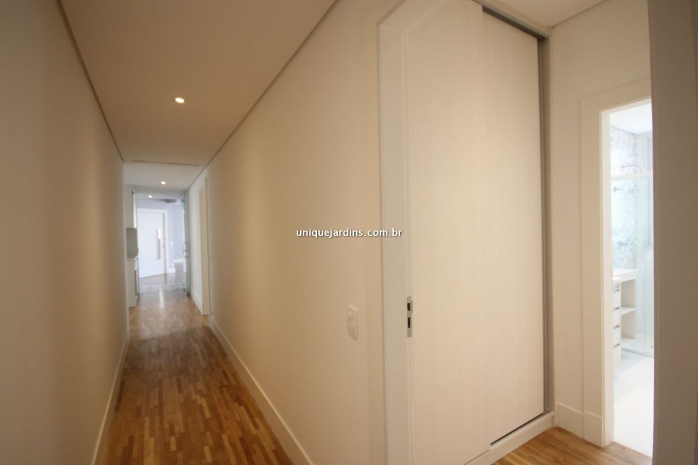 Apartamento à venda na Avenida JuritiMoema - 999-134116-5.jpg