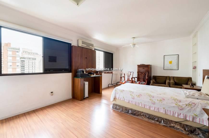 Apartamento à venda na Rua Lopes NetoItaim Bibi - 084947-7.jpg
