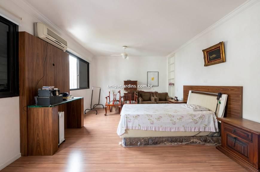 Apartamento à venda na Rua Lopes NetoItaim Bibi - 084948-15.jpg