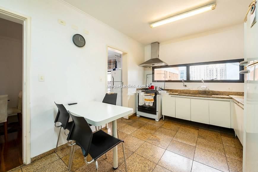 Apartamento à venda na Rua Lopes NetoItaim Bibi - 084949-18.jpg