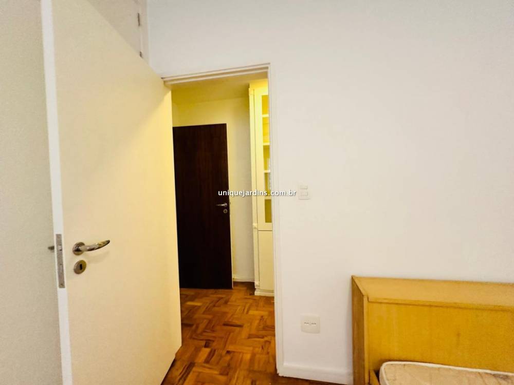 Apartamento à venda na Alameda Casa BrancaJardim América - 999-apartamento-jardim-america-sao-paulo-134237-3.jpg