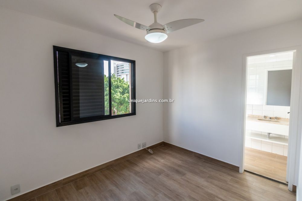 Apartamento à venda na Rua das FiandeirasVila Olímpia - 150404-16.jpg