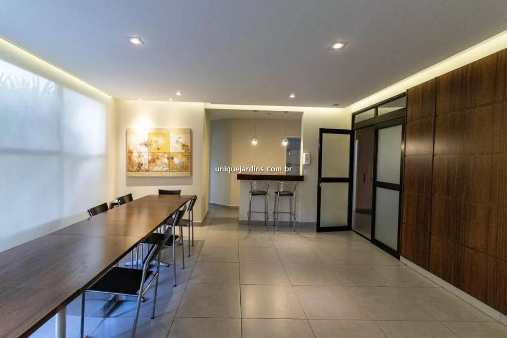 Apartamento à venda na Rua das FiandeirasVila Olímpia - 999-apartamento-vila-olimpia-sao-paulo-111904-1.jpg