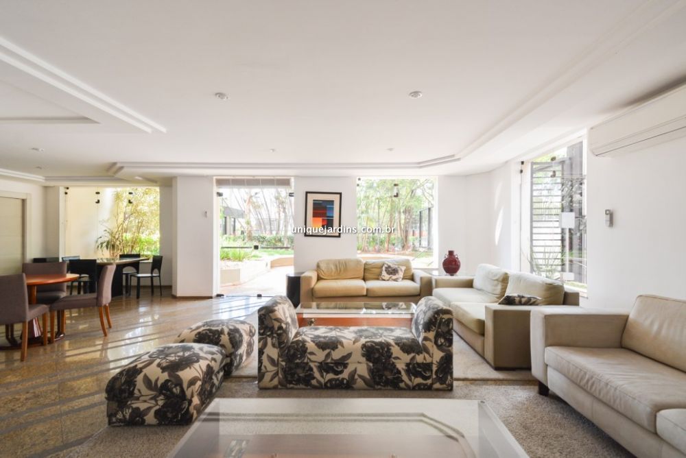 Apartamento à venda na Rua Comendador Miguel CalfatVila Olímpia - 154639-11.jpg