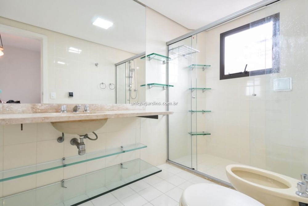 Apartamento à venda na Rua Comendador Miguel CalfatVila Olímpia - 999-154700-16.jpg
