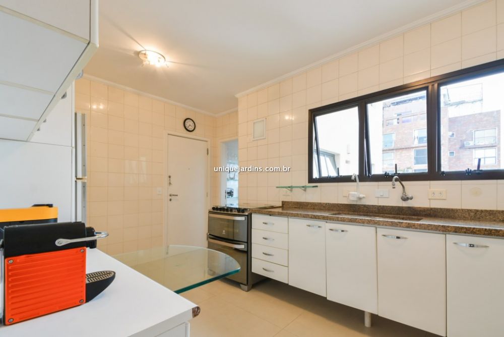 Apartamento à venda na Rua Comendador Miguel CalfatVila Olímpia - 999-154727-2.jpg