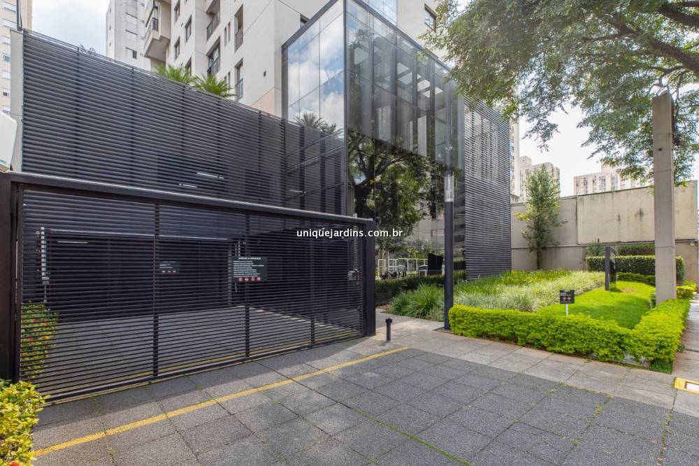 Apartamento à venda na Avenida Doutor Cardoso de MeloVila Olímpia - 999-apartamento-vila-olimpia-sao-paulo-124752-2.jpg