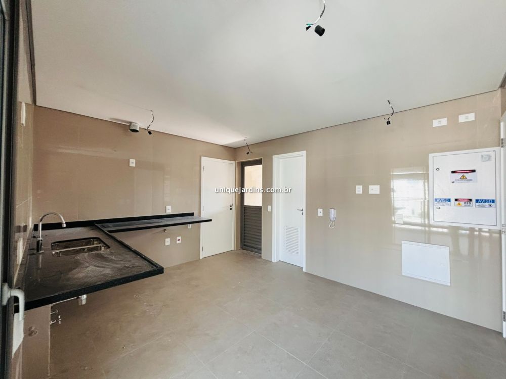 Apartamento à venda na Rua Santa JustinaVila Olímpia - 999-153736-5.jpg