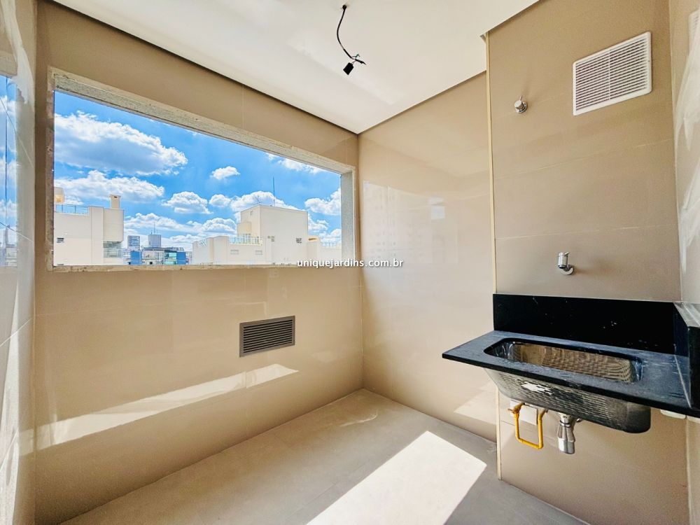 Apartamento à venda na Rua Santa JustinaVila Olímpia - 999-153737-11.jpg