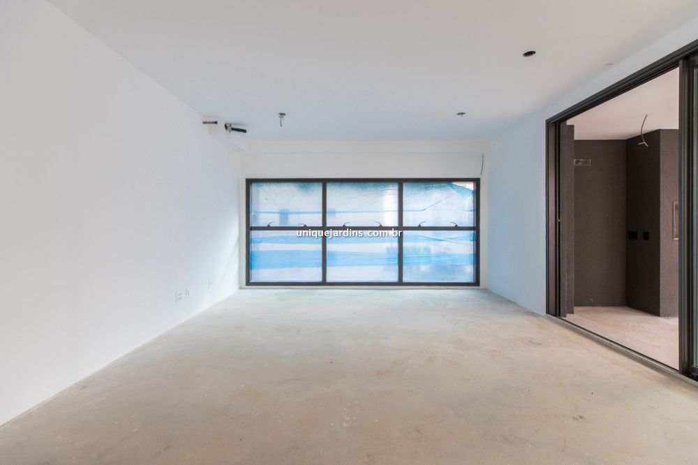 Apartamento à venda na Rua Doutor Fadlo HaidarVila Olímpia - 105828-1.jpg