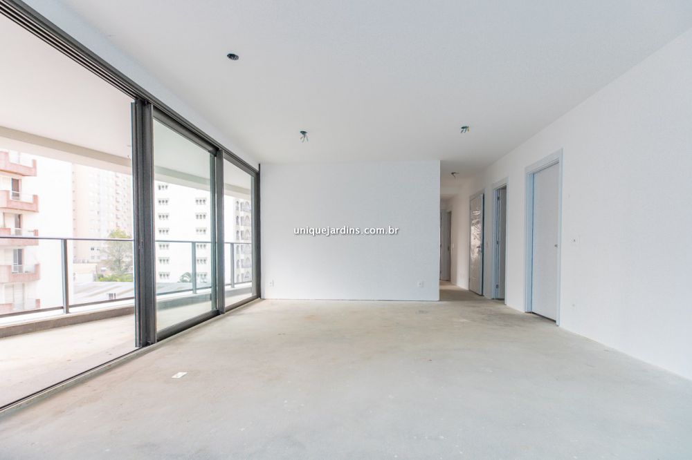 Apartamento à venda na Rua Doutor Fadlo HaidarVila Olímpia - 105829-2.jpg
