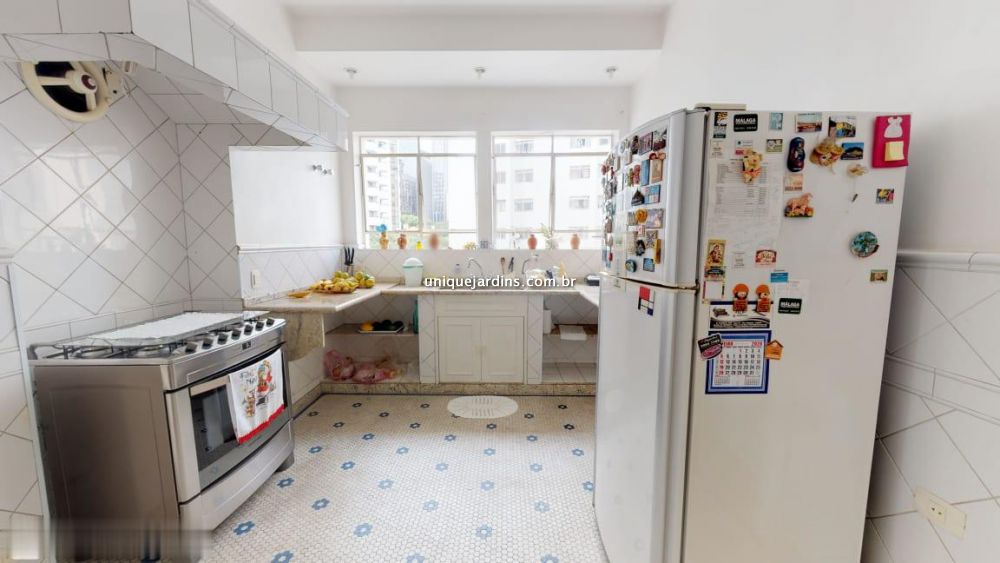 Apartamento à venda na Rua Professor PicaroloBela Vista - 151229-3.jpg