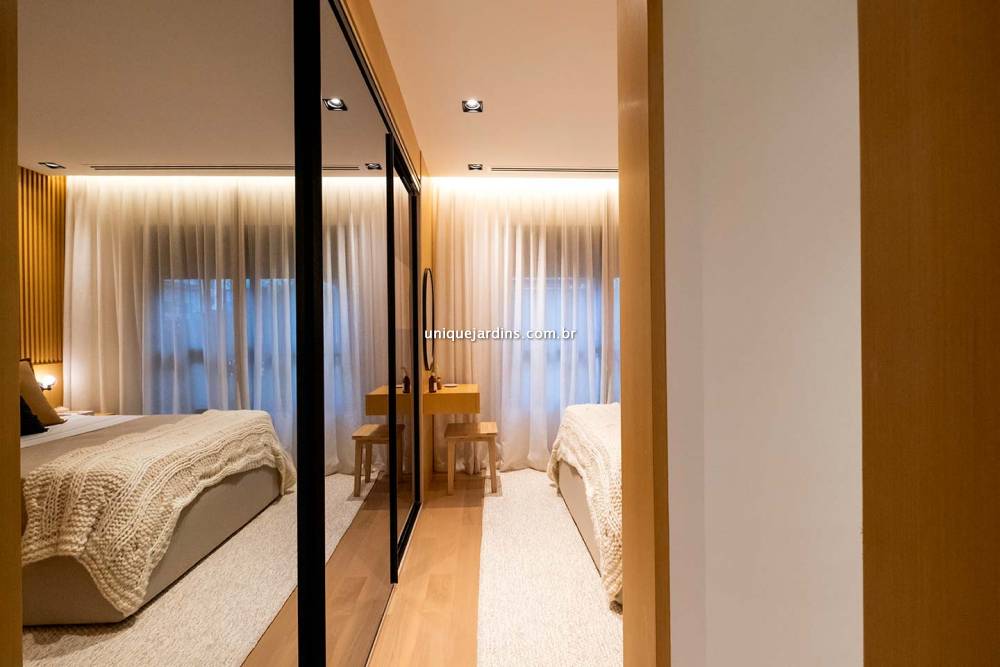 Apartamento à venda na Avenida Pedroso de MoraisPinheiros - 999-apartamento-pinheiros-sao-paulo-101602-2.jpg
