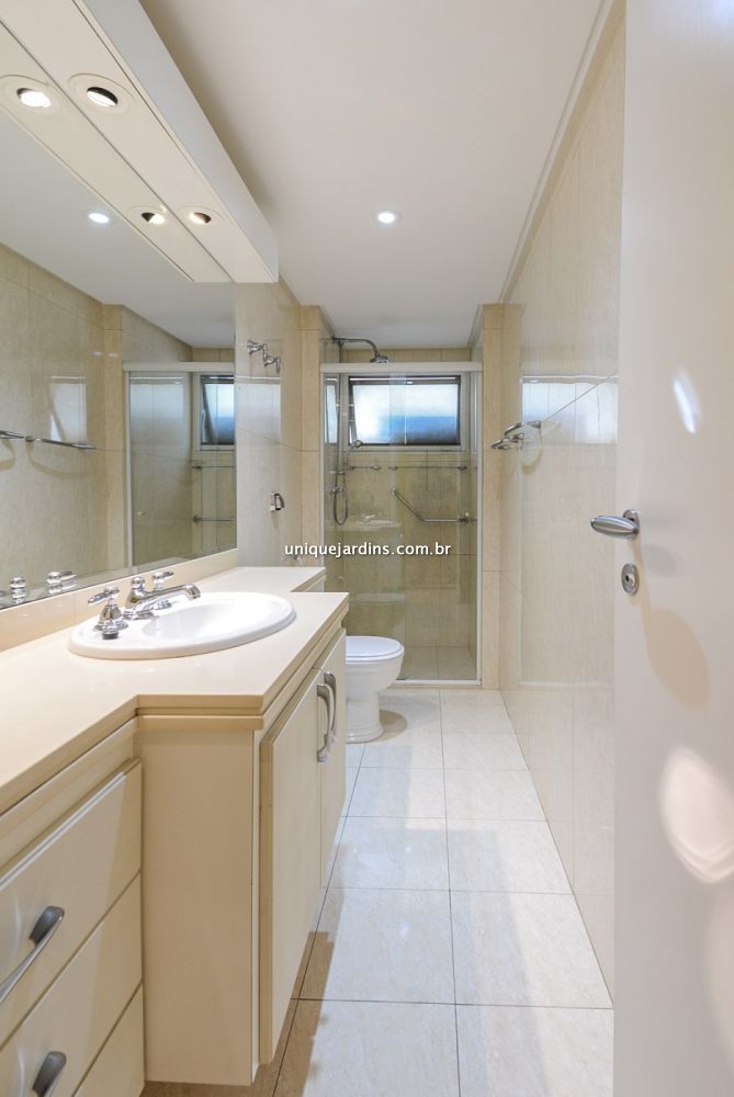 Apartamento à venda na Rua André FernandesItaim Bibi - 999-111857-3.jpg