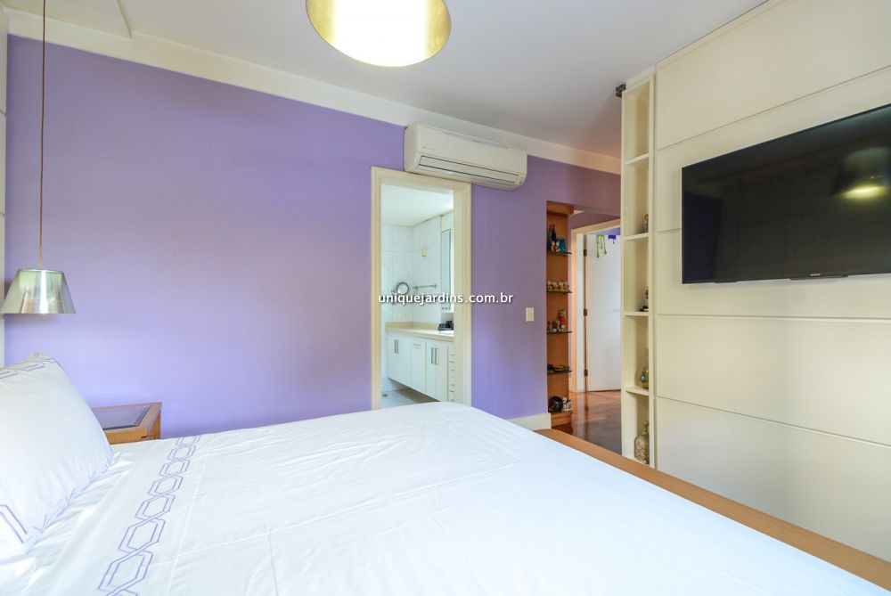 Apartamento à venda na Rua André FernandesItaim Bibi - 999-111858-12.jpg