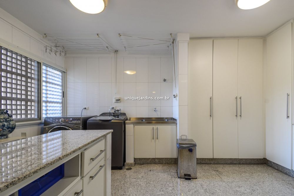 Apartamento à venda na Rua André FernandesItaim Bibi - 999-111908-8.jpg