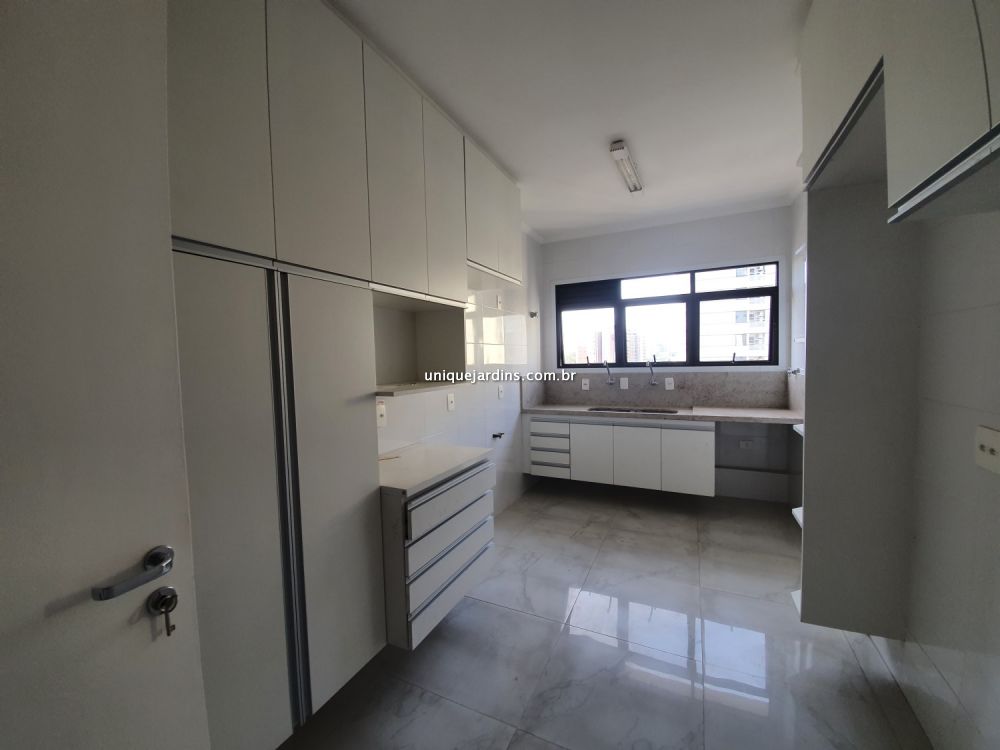 Apartamento para alugar na Rua Afonso BrazVila Nova Conceição - 999-150959-0.jpg
