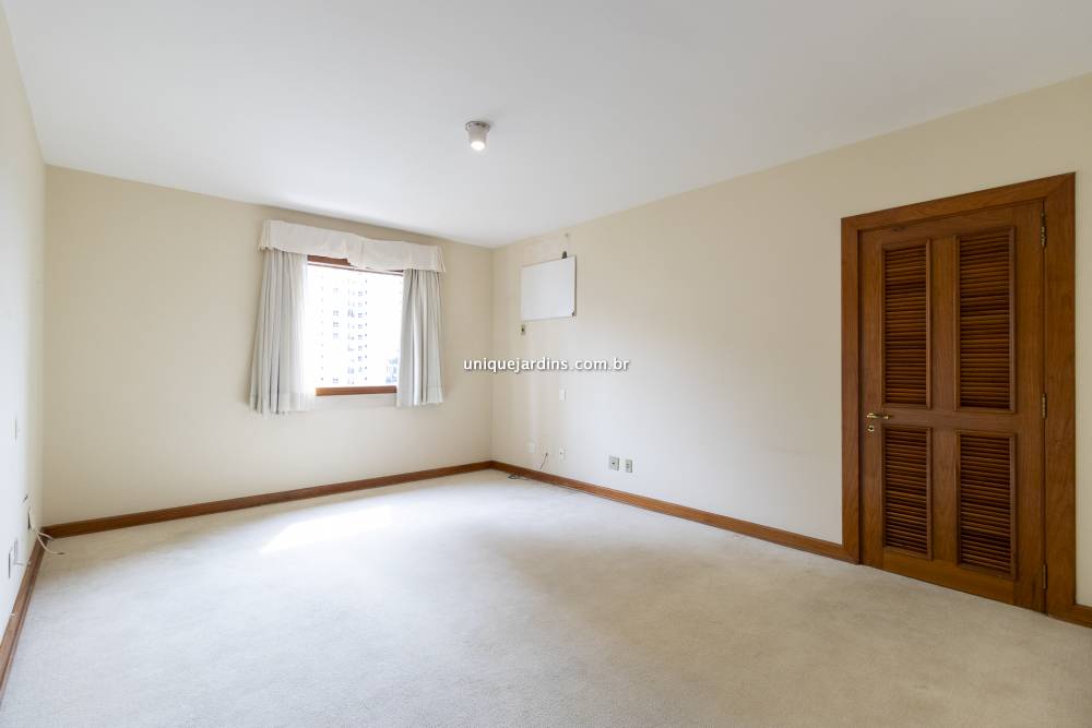 Apartamento à venda na Rua Ministro Gabriel de Rezende PassosMoema - 999-apartamento-moema-sao-paulo-134339-8.jpg