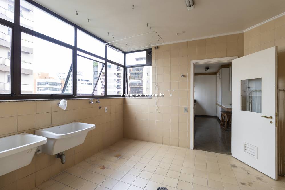 Apartamento à venda na Rua Ministro Gabriel de Rezende PassosMoema - 999-apartamento-moema-sao-paulo-134341-17.jpg