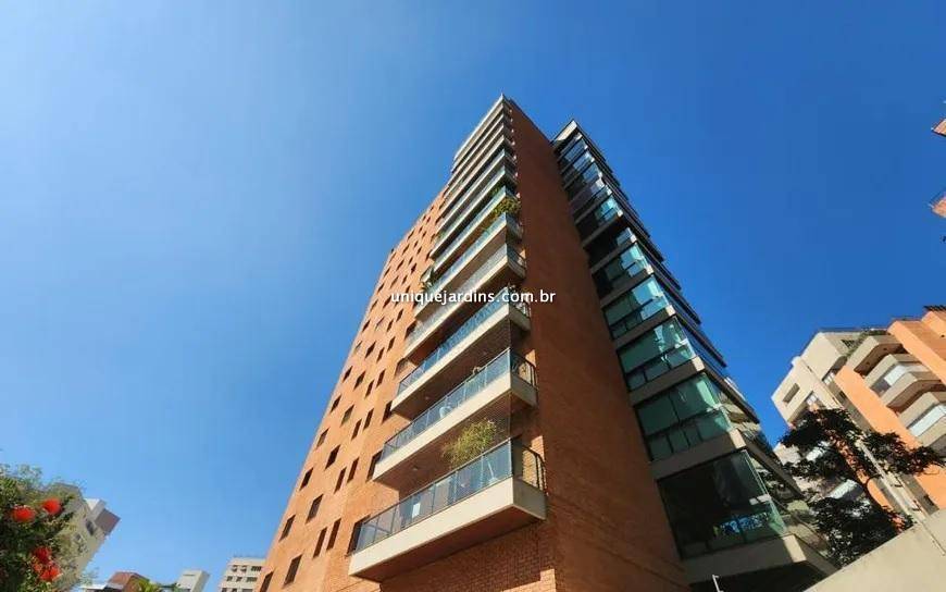 Apartamento à venda na Rua Ministro Gabriel de Rezende PassosMoema - 999-apartamento-moema-sao-paulo-134719-0.jpg