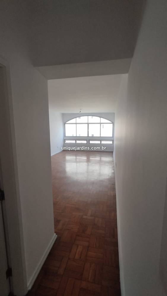 Apartamento à venda na Rua Manuel GuedesItaim Bibi - 999-apartamento-itaim-bibi-sao-paulo-093943-0.jpg