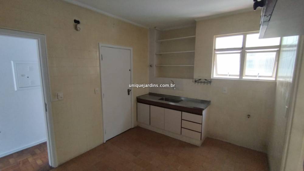 Apartamento à venda na Rua Manuel GuedesItaim Bibi - 999-apartamento-itaim-bibi-sao-paulo-093943-2.jpg
