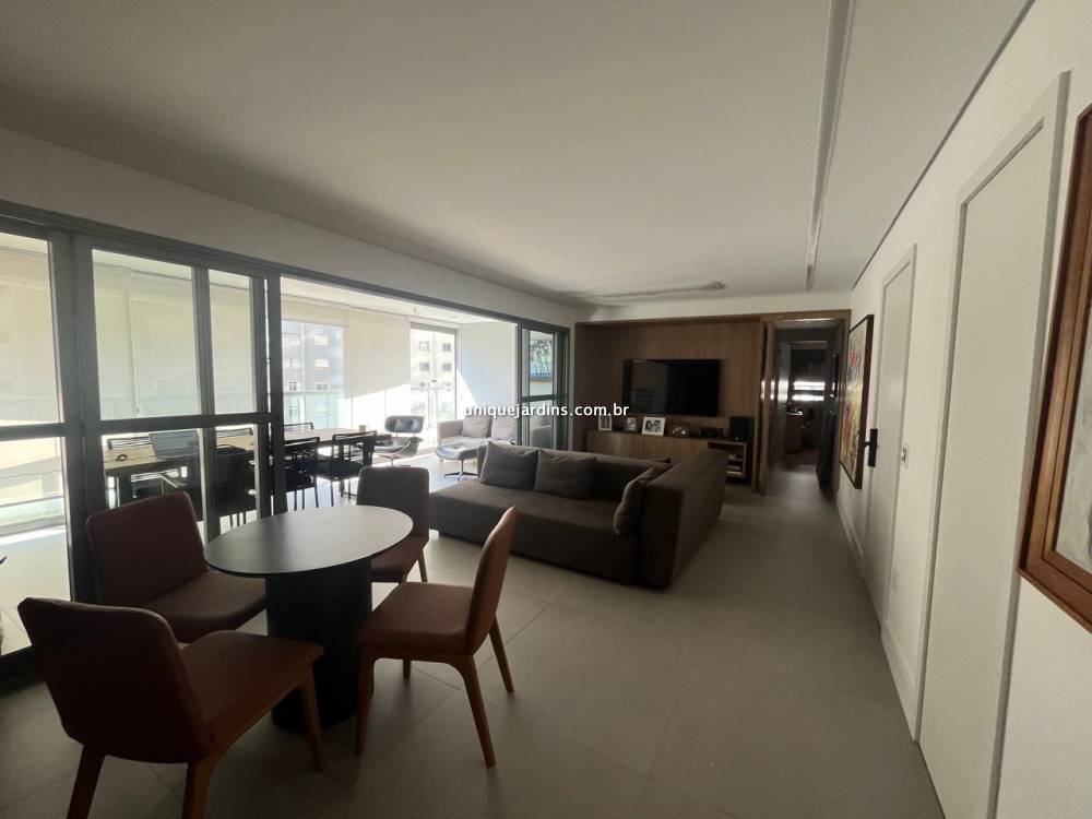 Apartamento à venda na Avenida Armando FerrentiniParaíso - 999-apartamento-paraiso-sao-paulo-101526-5.jpg