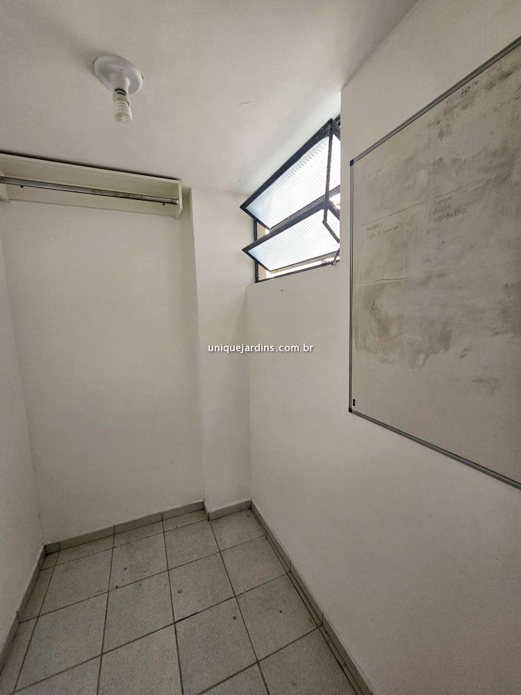 Apartamento à venda na Rua TabapuãItaim Bibi - 999-apartamento-itaim-bibi-sao-paulo-163731-8.jpg