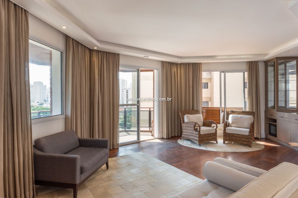 Apartamento à venda na Rua Silva CorreiaVila Nova Conceição - 161821-1.jpg