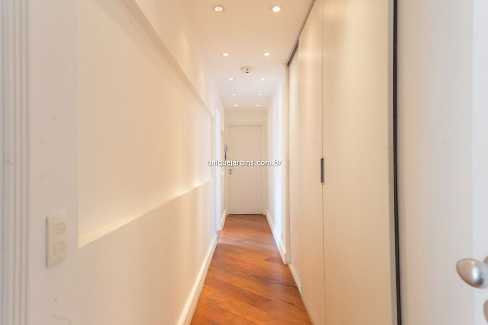 Apartamento à venda na Rua Silva CorreiaVila Nova Conceição - 161823-14.jpg