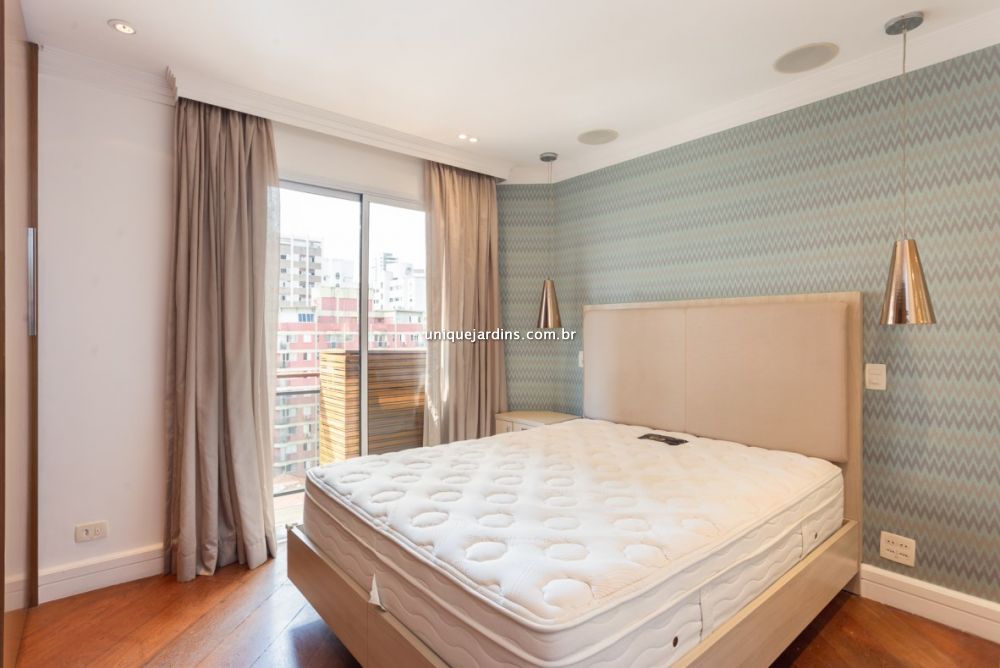 Apartamento à venda na Rua Silva CorreiaVila Nova Conceição - 999-161838-3.jpg