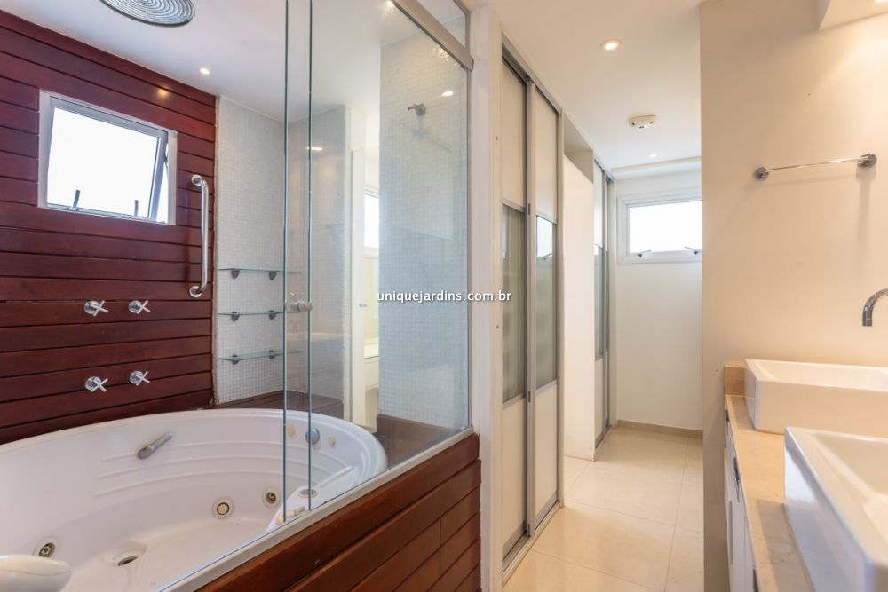 Apartamento à venda na Rua Silva CorreiaVila Nova Conceição - 999-161838-9.jpg