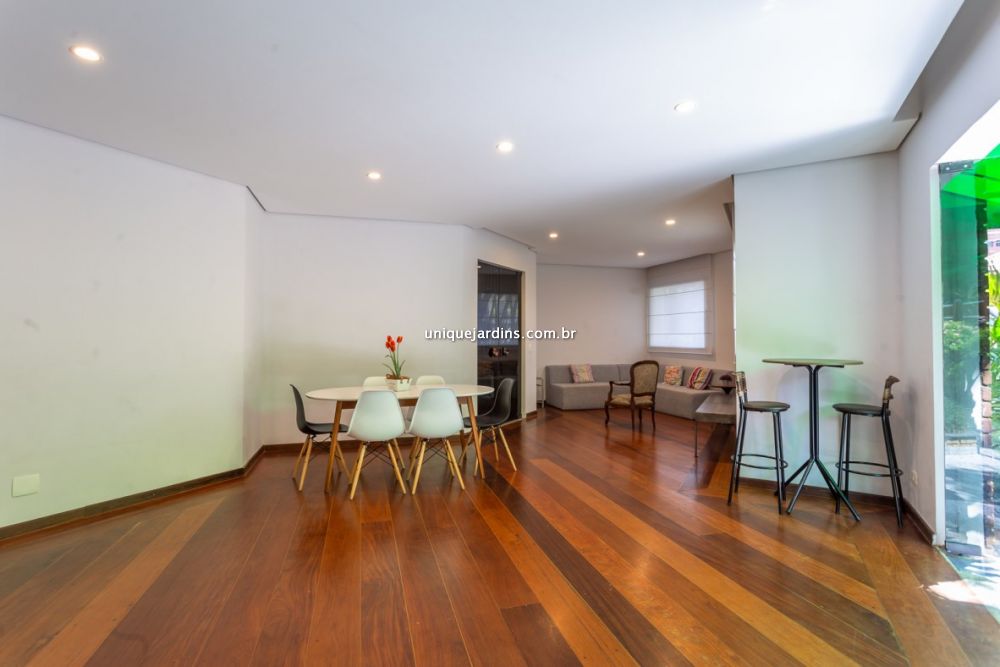 Apartamento à venda na Rua Silva CorreiaVila Nova Conceição - 999-161839-11.jpg