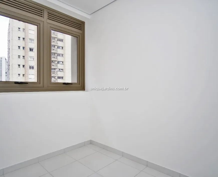 Apartamento à venda na Avenida Hélio PellegrinoVila Nova Conceição - 999-113514-0.jpg
