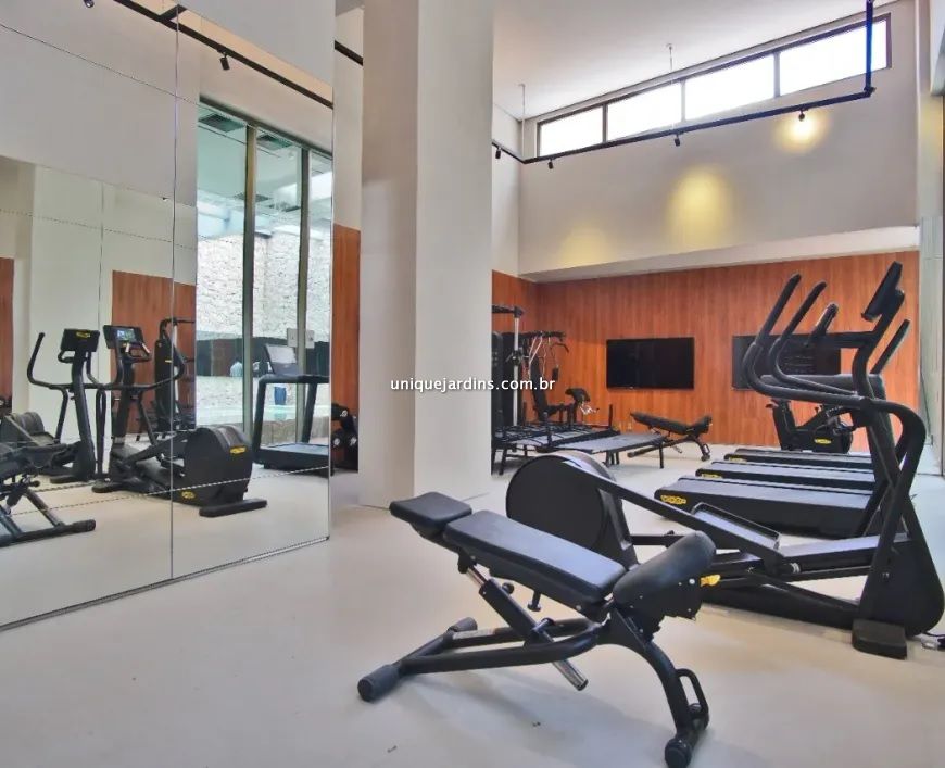 Apartamento à venda na Avenida Hélio PellegrinoVila Nova Conceição - 999-113605-3.jpg