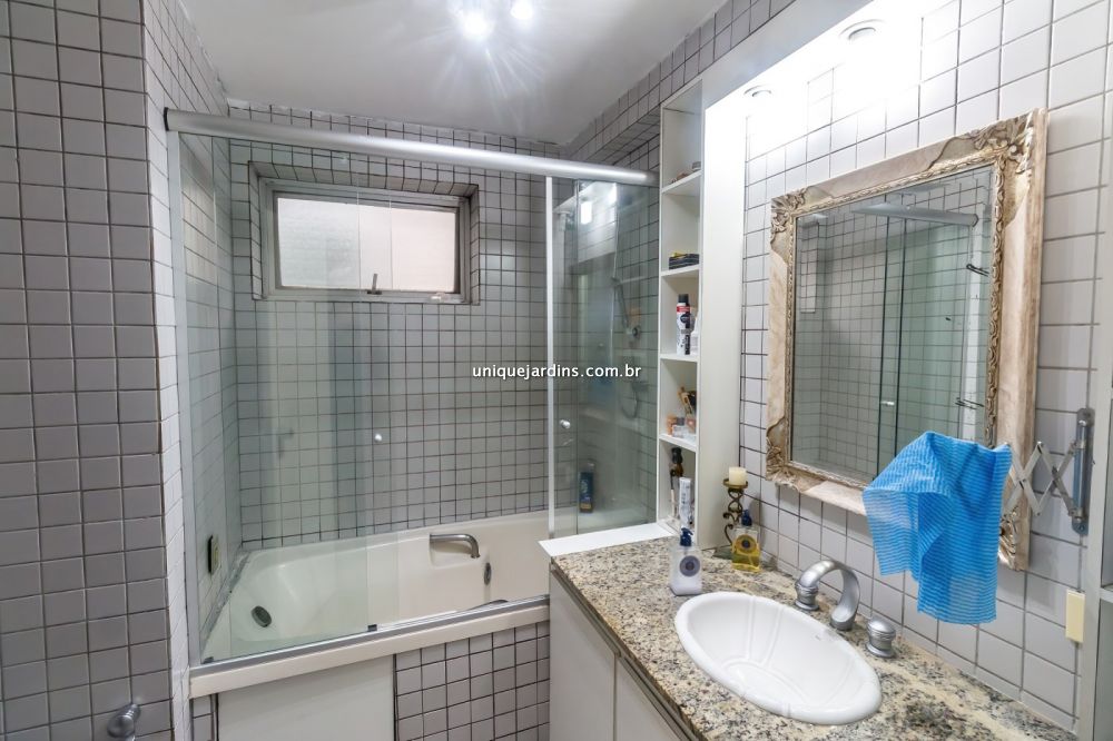 Apartamento à venda na Avenida Nove de JulhoItaim Bibi - 085215-12.jpg