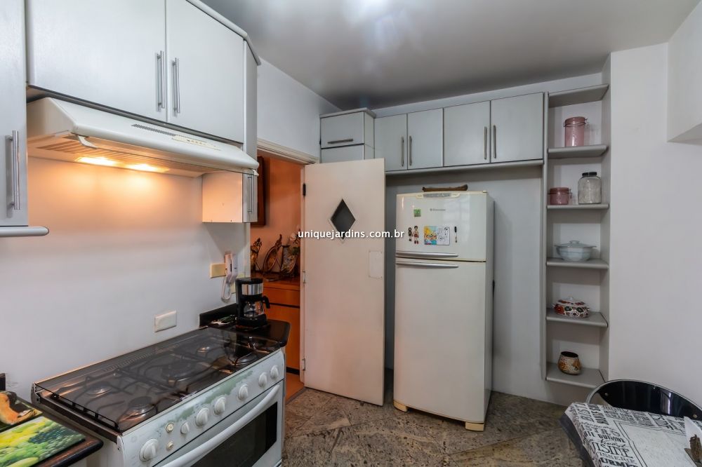 Apartamento à venda na Avenida Nove de JulhoItaim Bibi - 999-085224-6.jpg