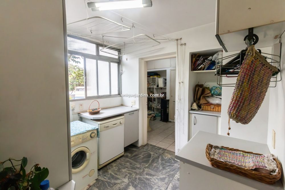 Apartamento à venda na Avenida Nove de JulhoItaim Bibi - 999-085225-9.jpg