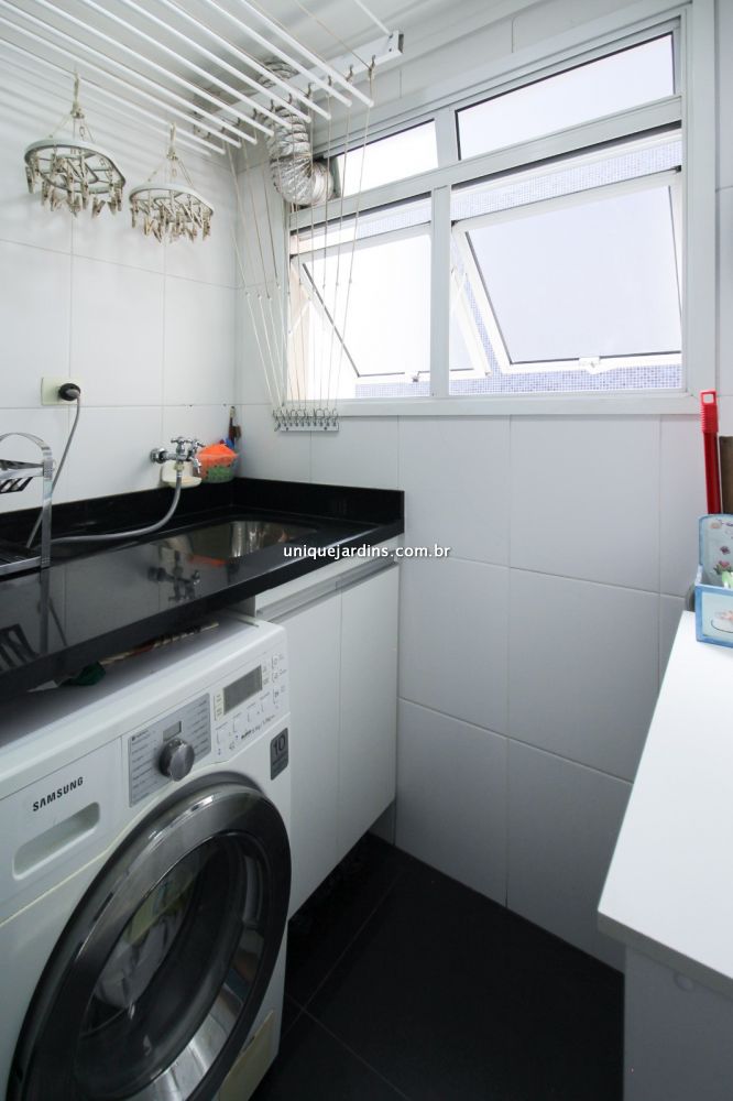Apartamento à venda na Rua Comendador Miguel CalfatVila Nova Conceição - 092608-13.jpg
