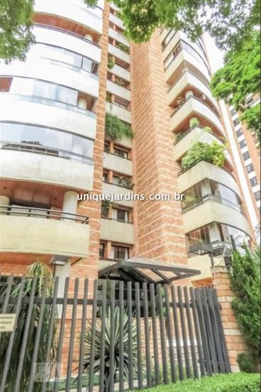 Apartamento à venda na Rua InhambúMoema - 999-115631-7.jpg