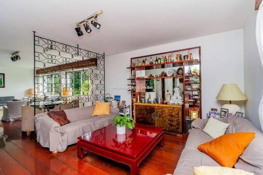 Apartamento à venda na Rua Baltazar da VeigaVila Nova Conceição - 999-apartamento-vila-nova-conceicao-sao-paulo-085747-1.jpg