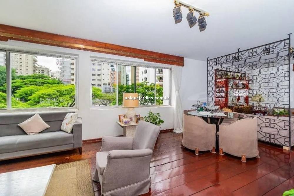 Apartamento à venda na Rua Baltazar da VeigaVila Nova Conceição - 999-apartamento-vila-nova-conceicao-sao-paulo-085747-2.jpg