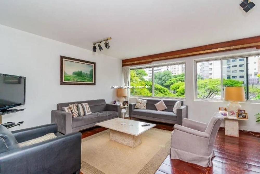 Apartamento à venda na Rua Baltazar da VeigaVila Nova Conceição - 999-apartamento-vila-nova-conceicao-sao-paulo-085747-5.jpg